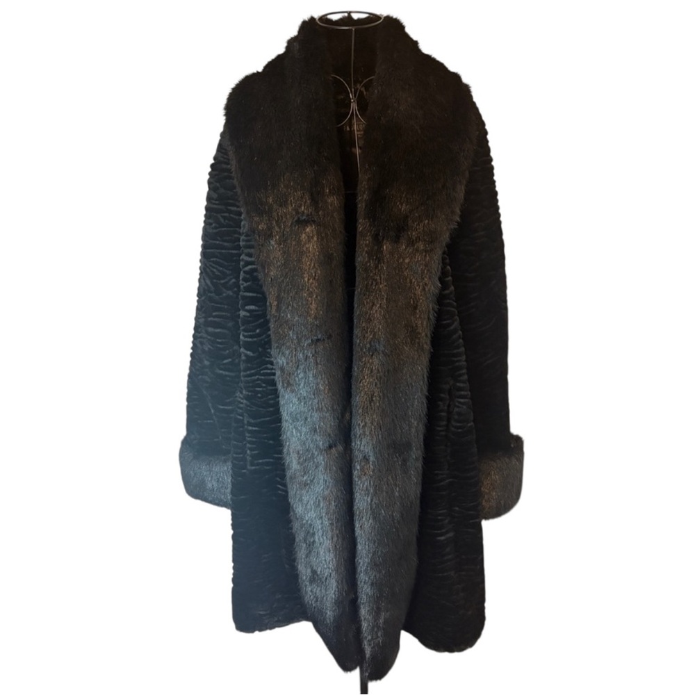 FABULOUS FURS by Donna Salyers, 100% Faux Fur Coat, Black, Size Medium, Like New